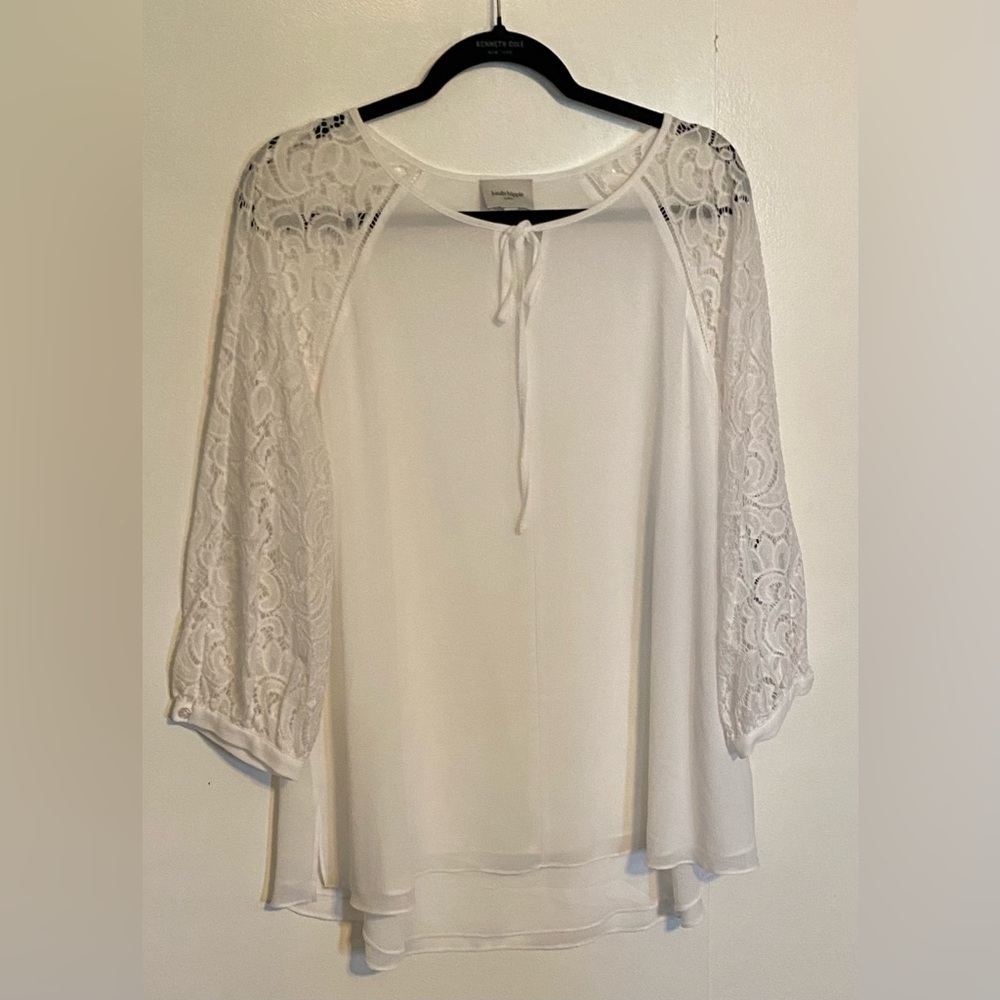 Like New Haunte Hippie Tribe Long Sleeve Lace Blouse